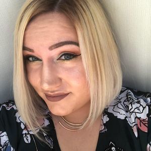 Meet your Posher, Madison nicole